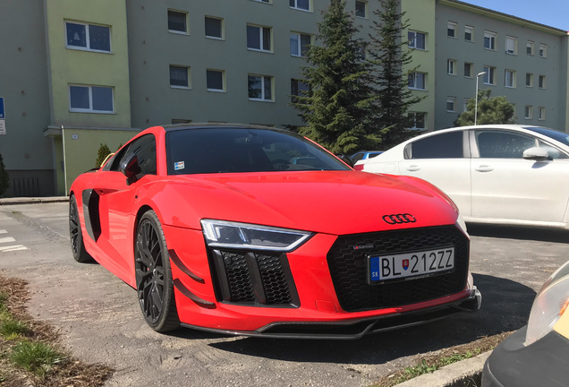 Audi R8 V10 Plus 2015