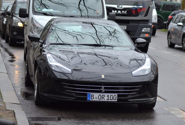 Ferrari GTC4Lusso T