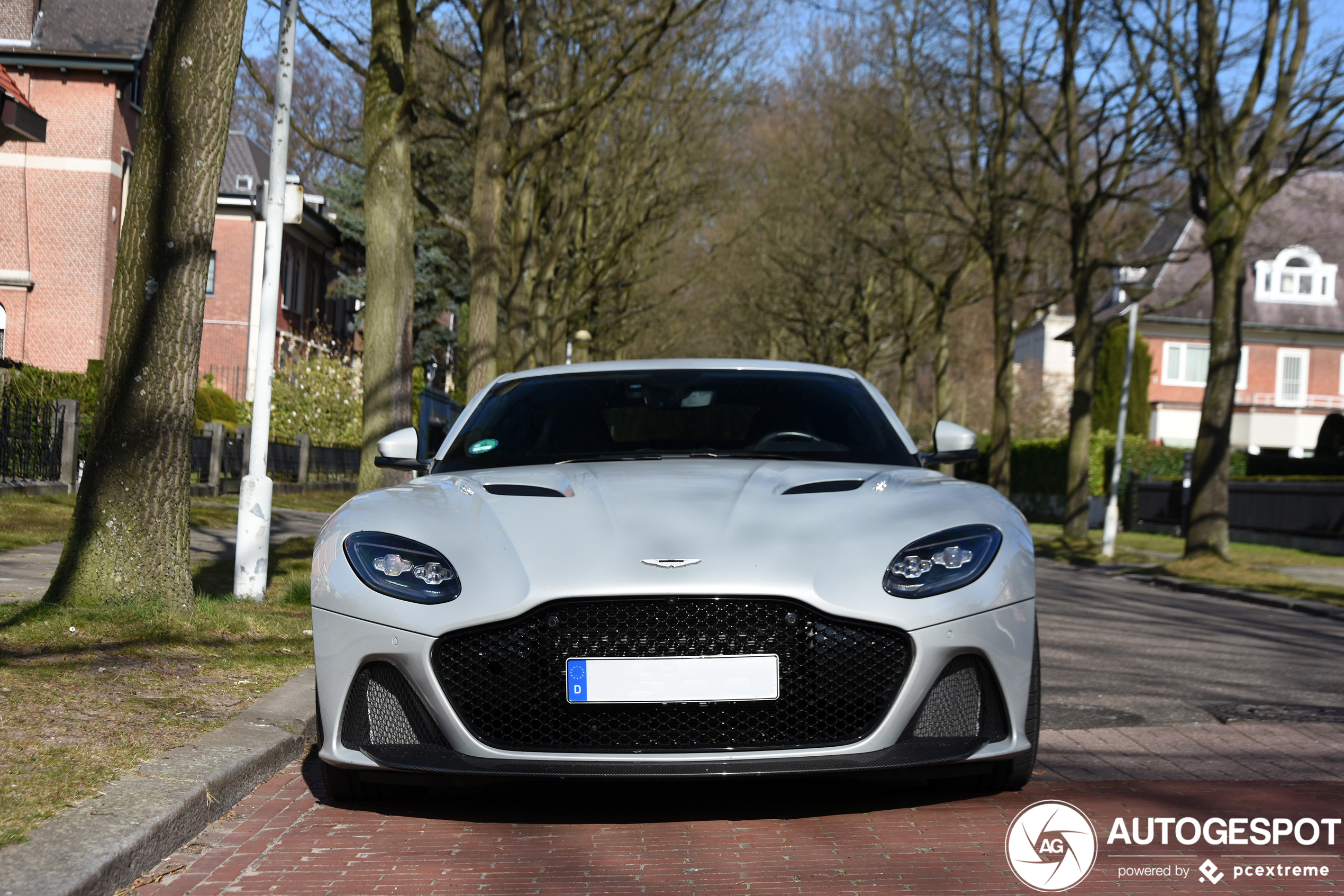 Aston Martin DBS Superleggera