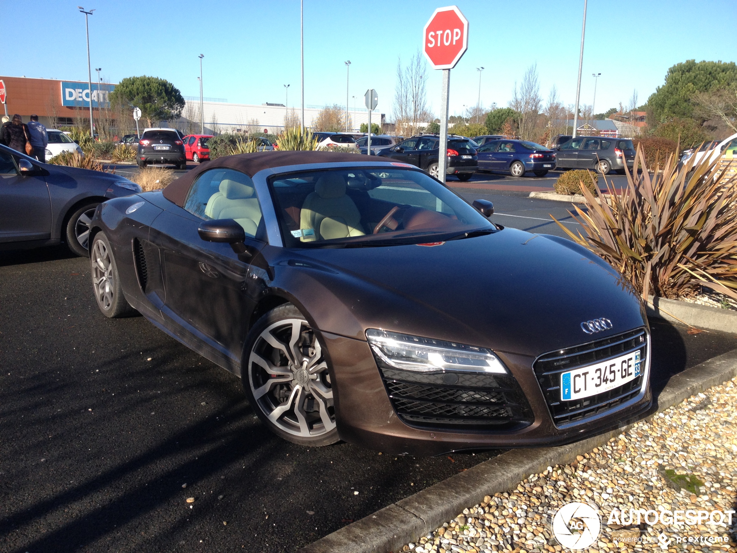 Audi R8 V10 Spyder 2013