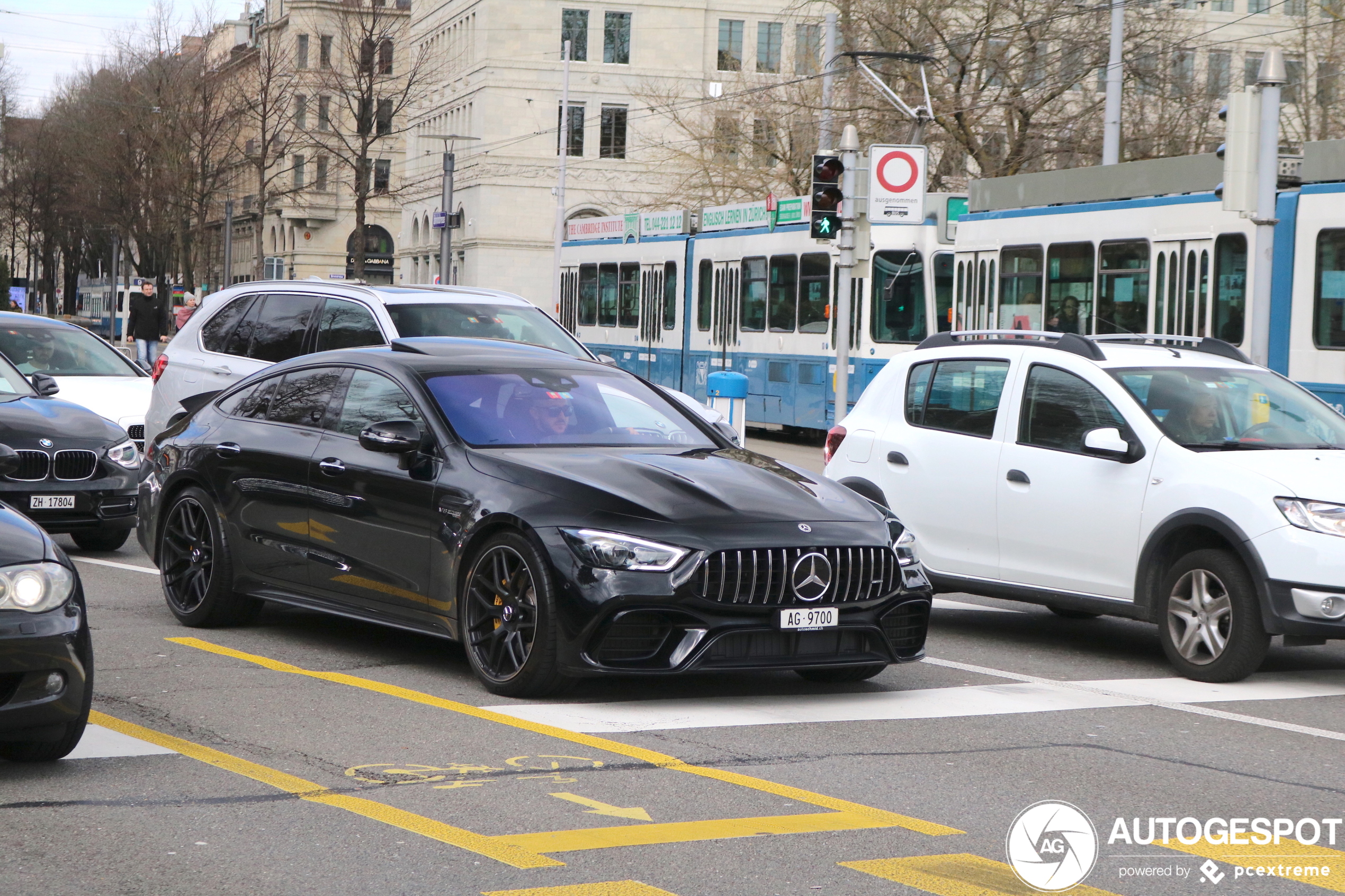 Mercedes-AMG GT 63 S X290