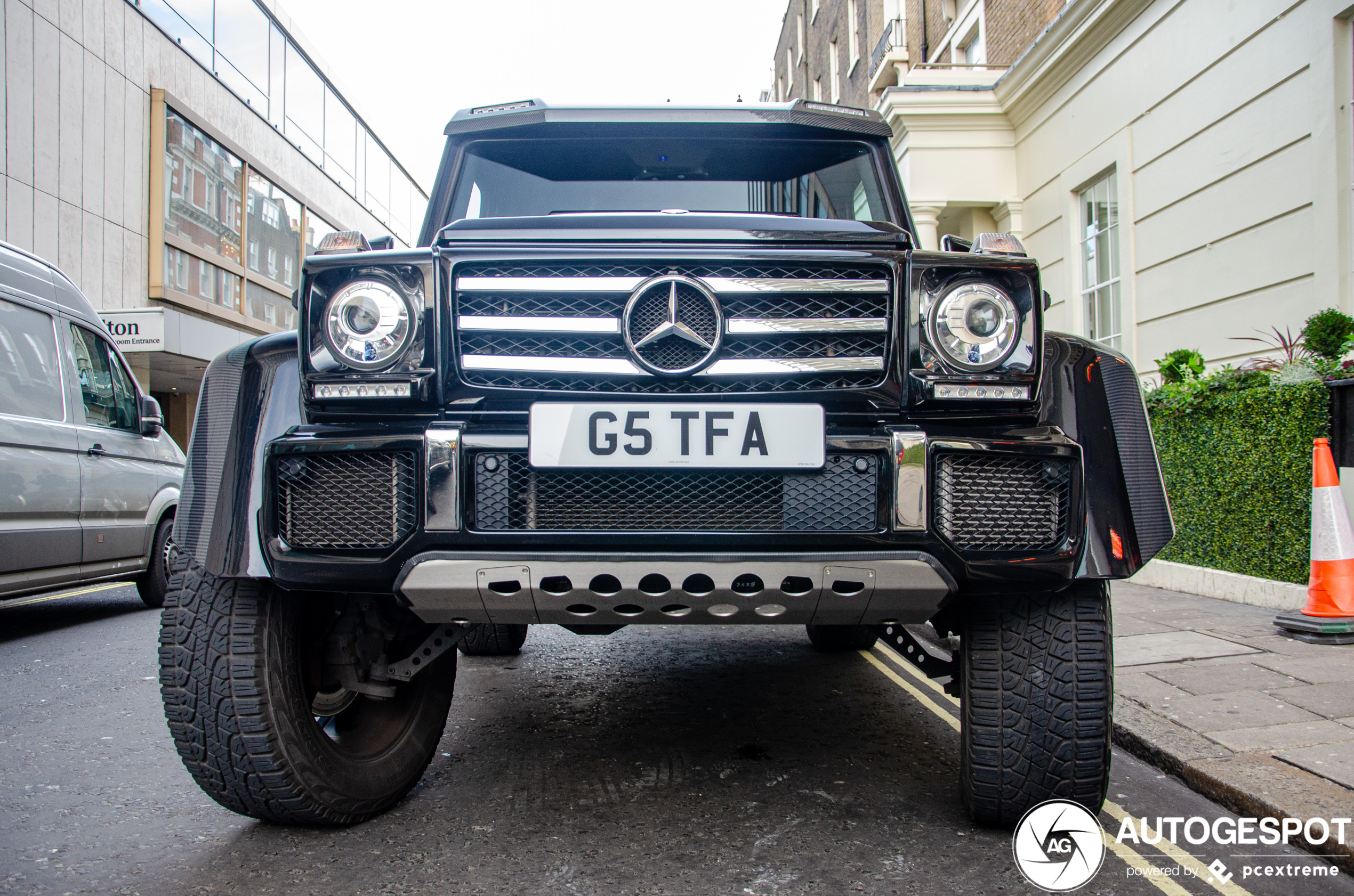 Mercedes-Benz G 500 4X4²