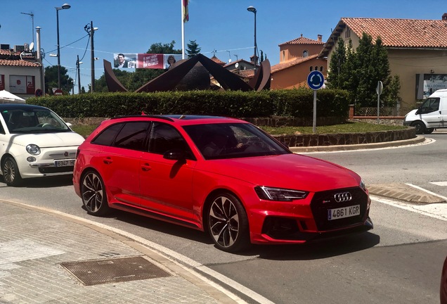 Audi RS4 Avant B9