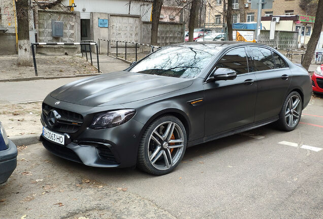 Mercedes-AMG E 63 S W213 Edition 1