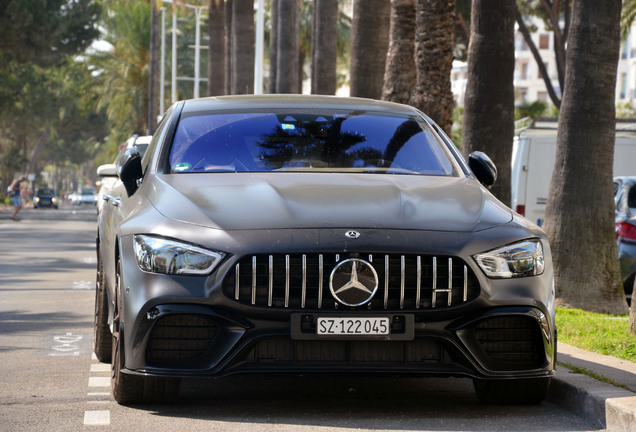 Mercedes-AMG GT 63 S X290