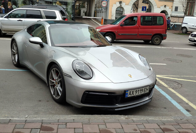 Porsche 992 Carrera S