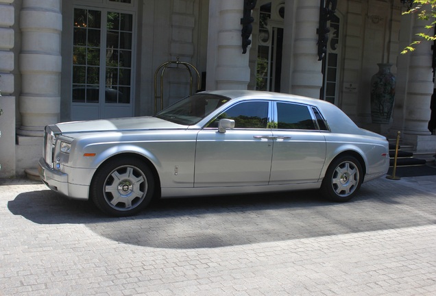 Rolls-Royce Phantom