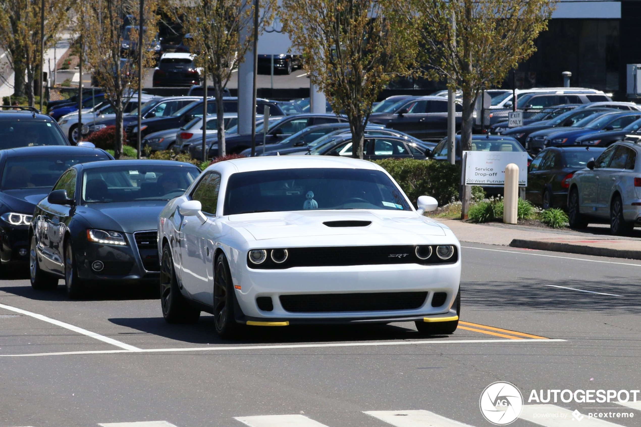 Dodge Challenger SRT Hellcat