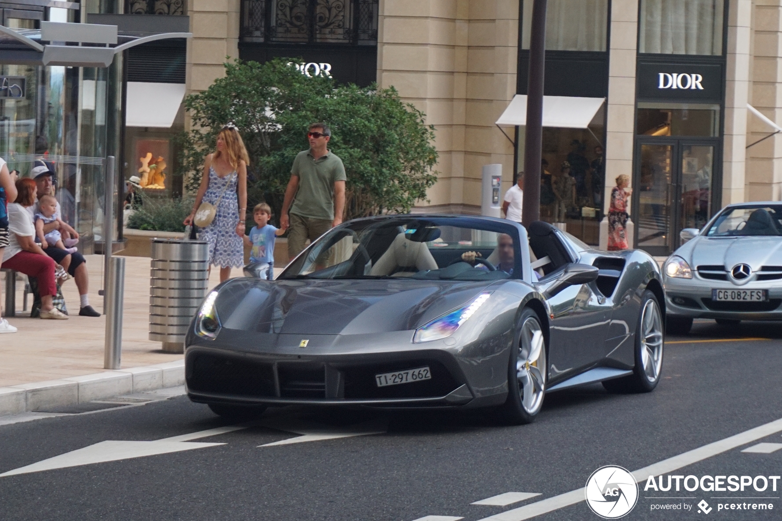 Ferrari 488 Spider