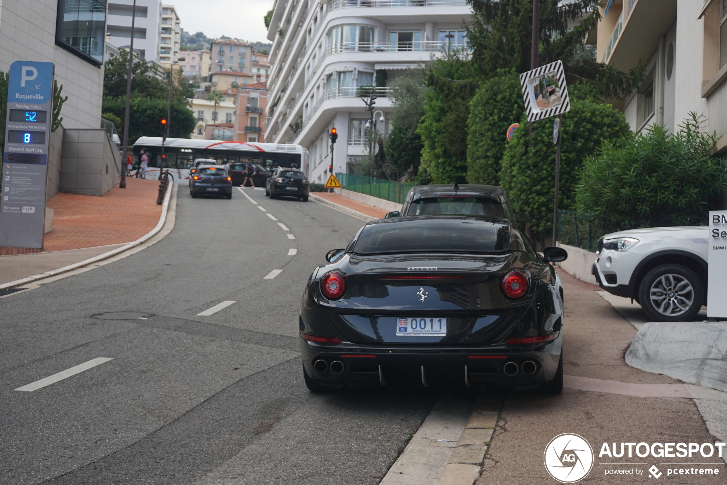 Ferrari California T