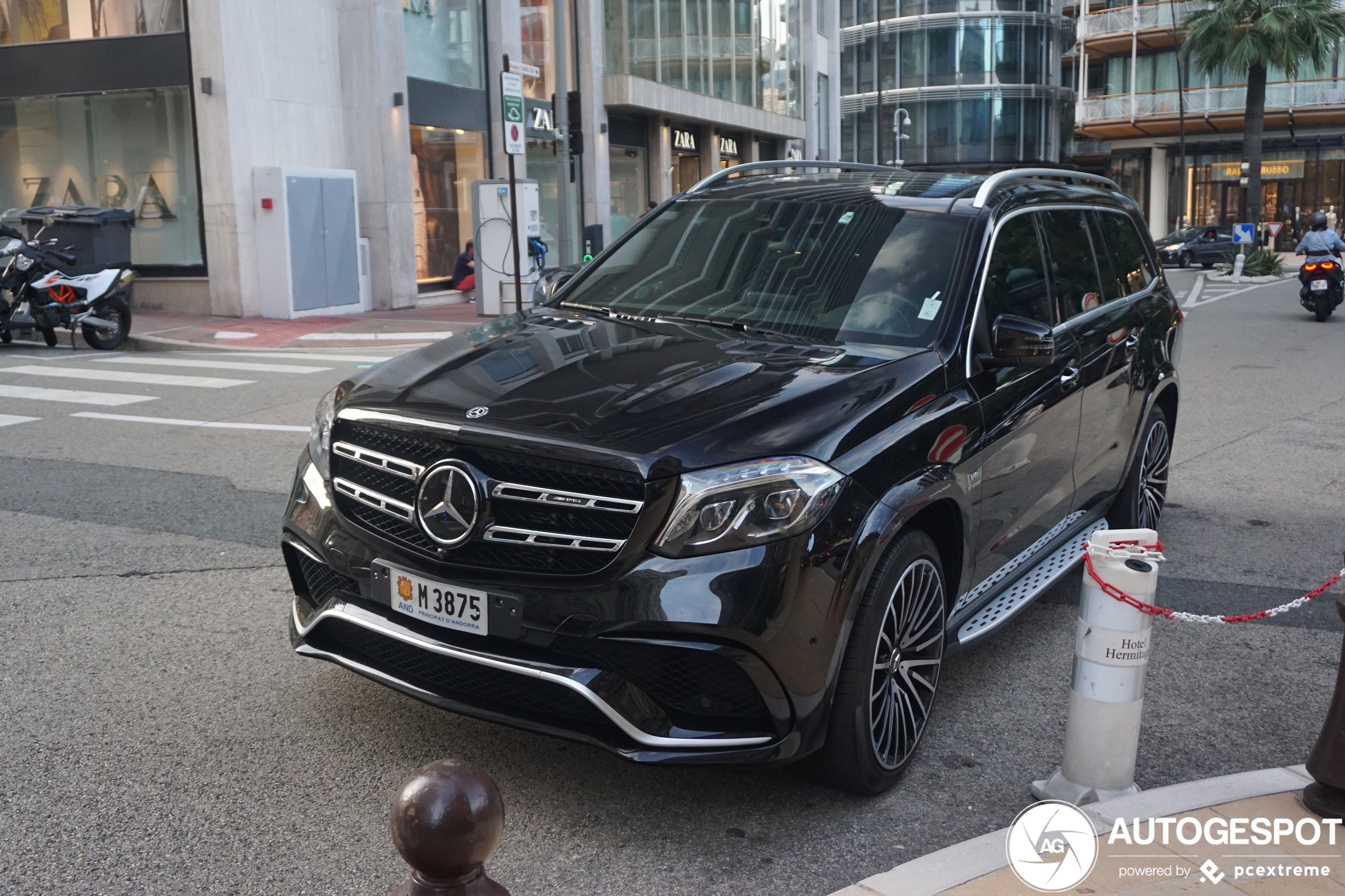 Mercedes-AMG GLS 63 X166