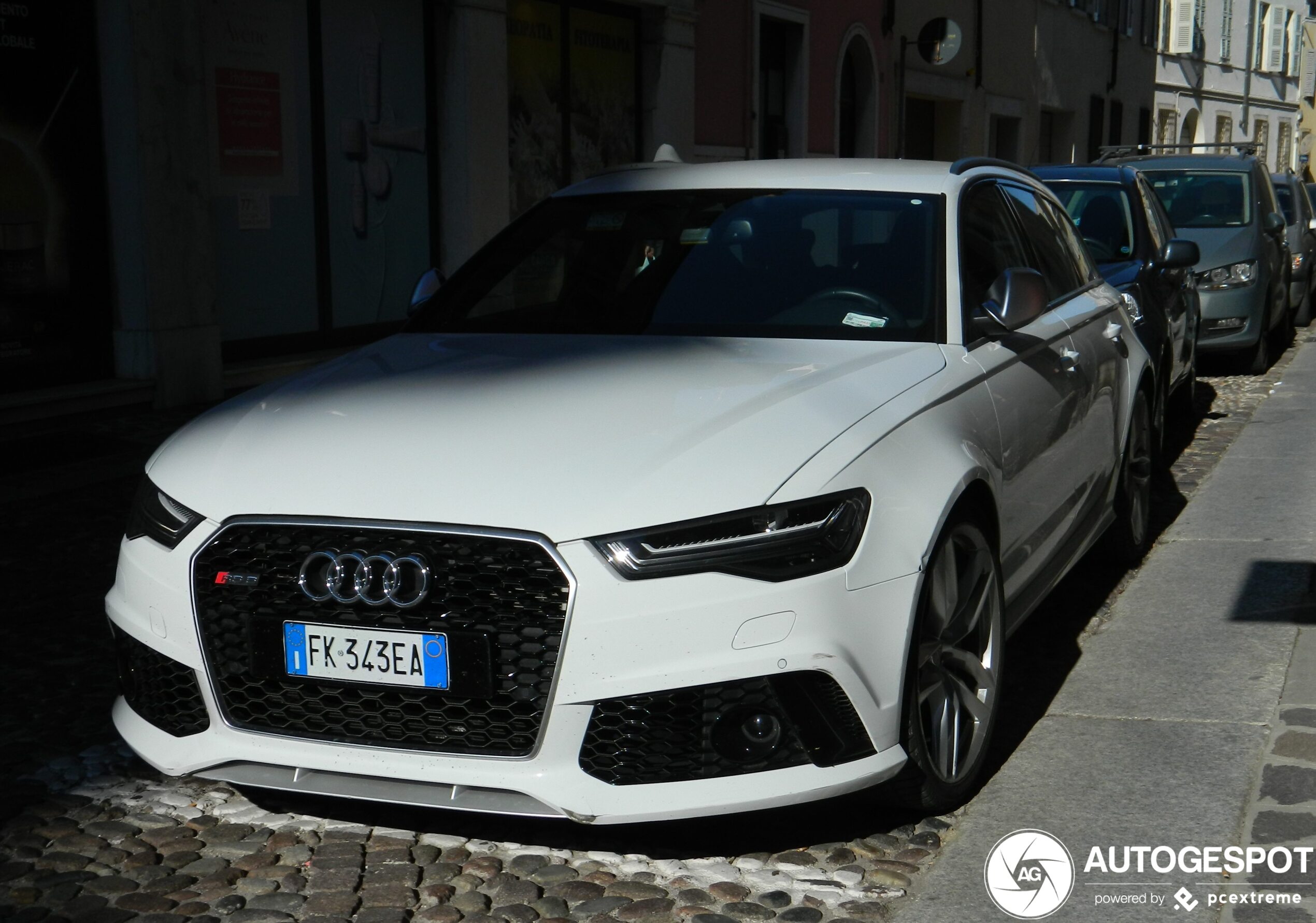 Audi RS6 Avant C7 2015