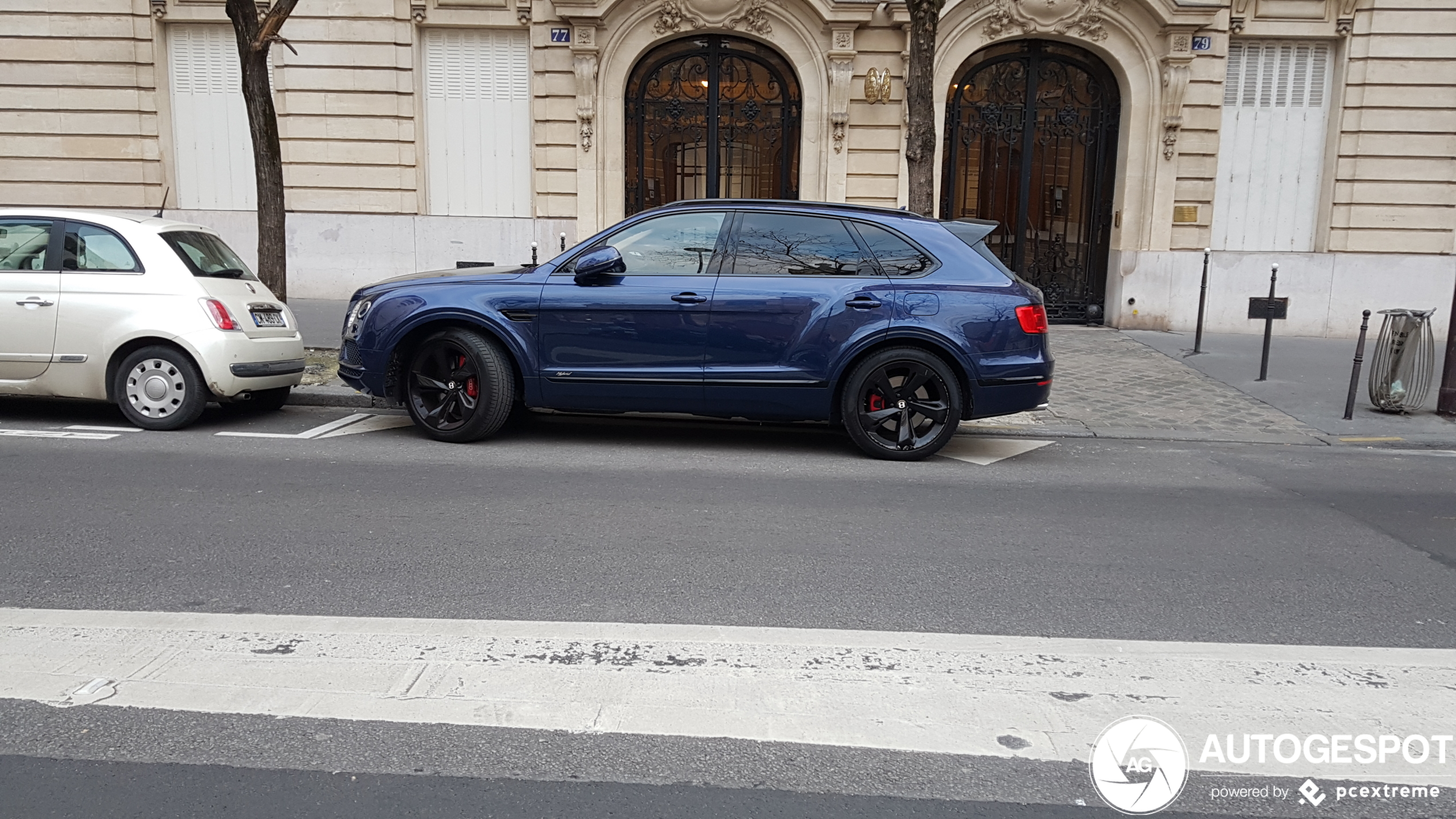 Bentley Bentayga Hybrid