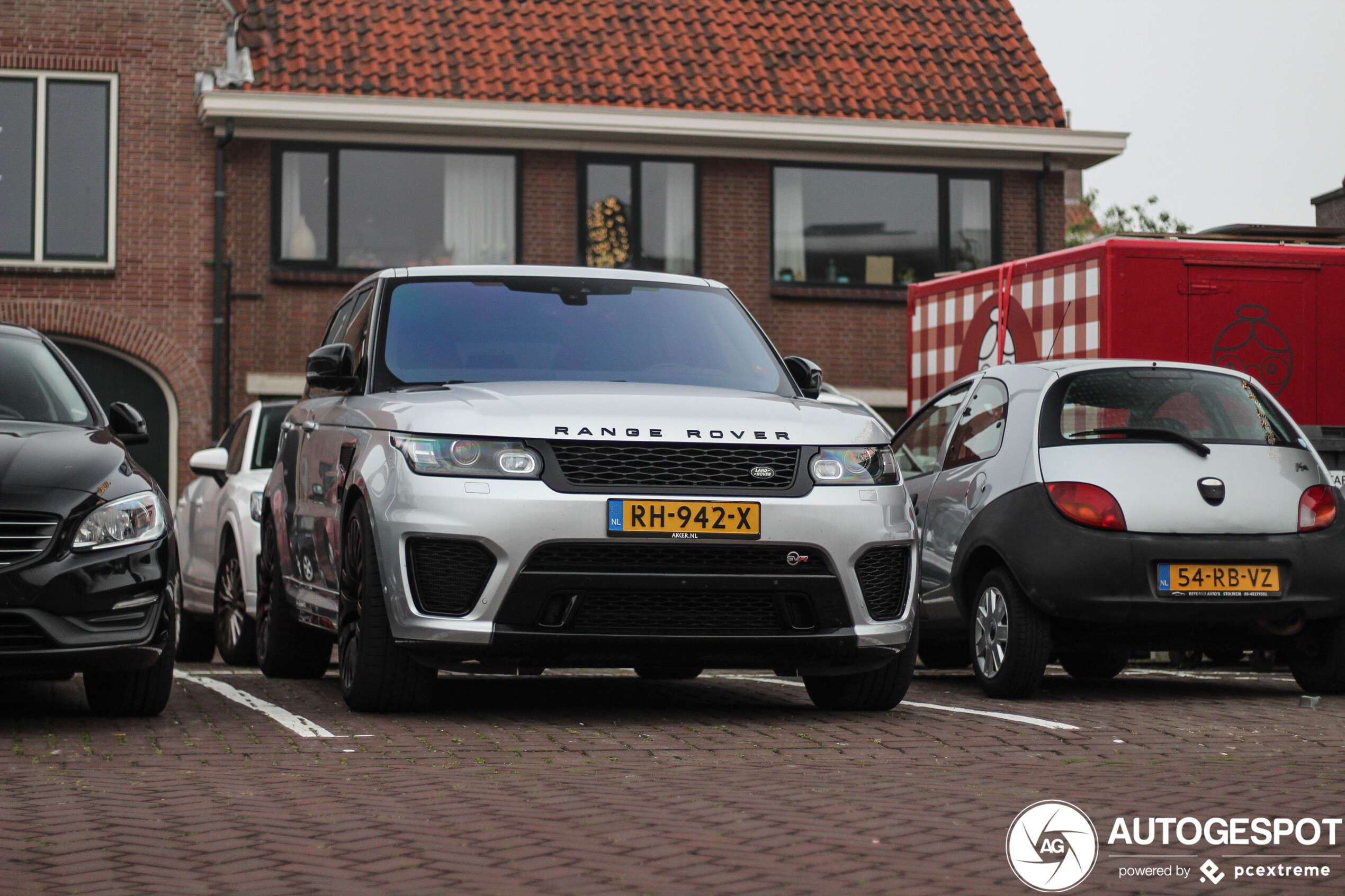 Land Rover Range Rover Sport SVR