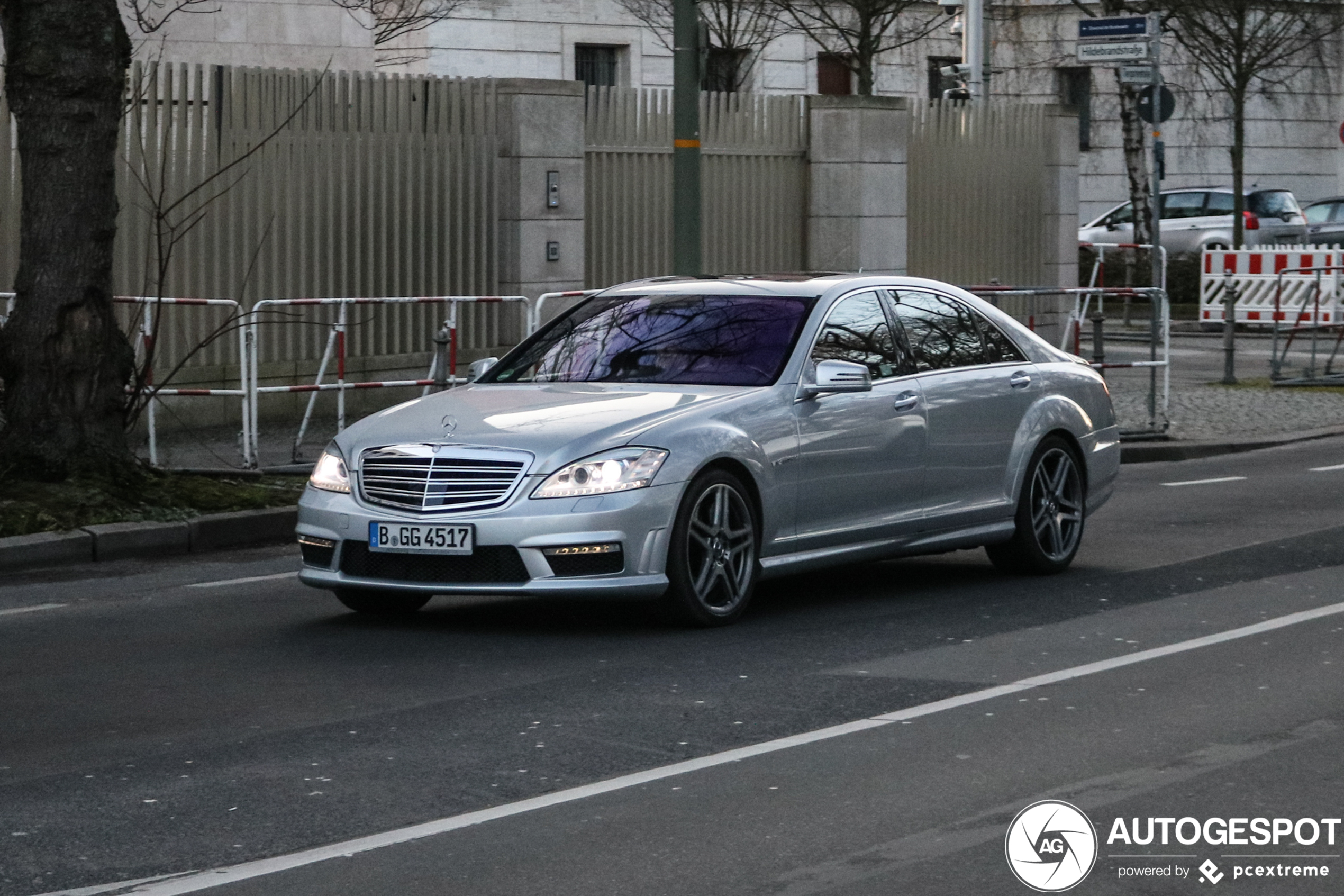 Mercedes-Benz S 65 AMG V221 2010