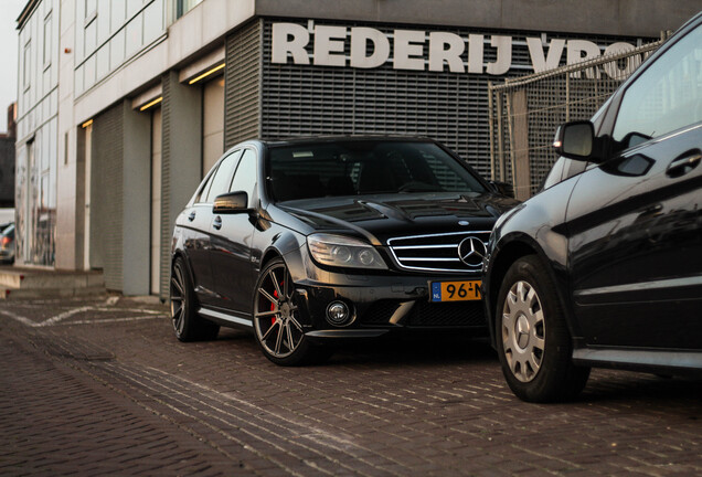 Mercedes-Benz C 63 AMG W204