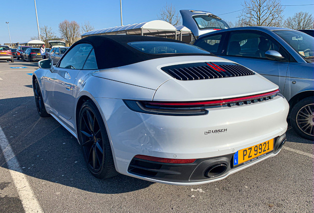 Porsche 992 Carrera 4S Cabriolet