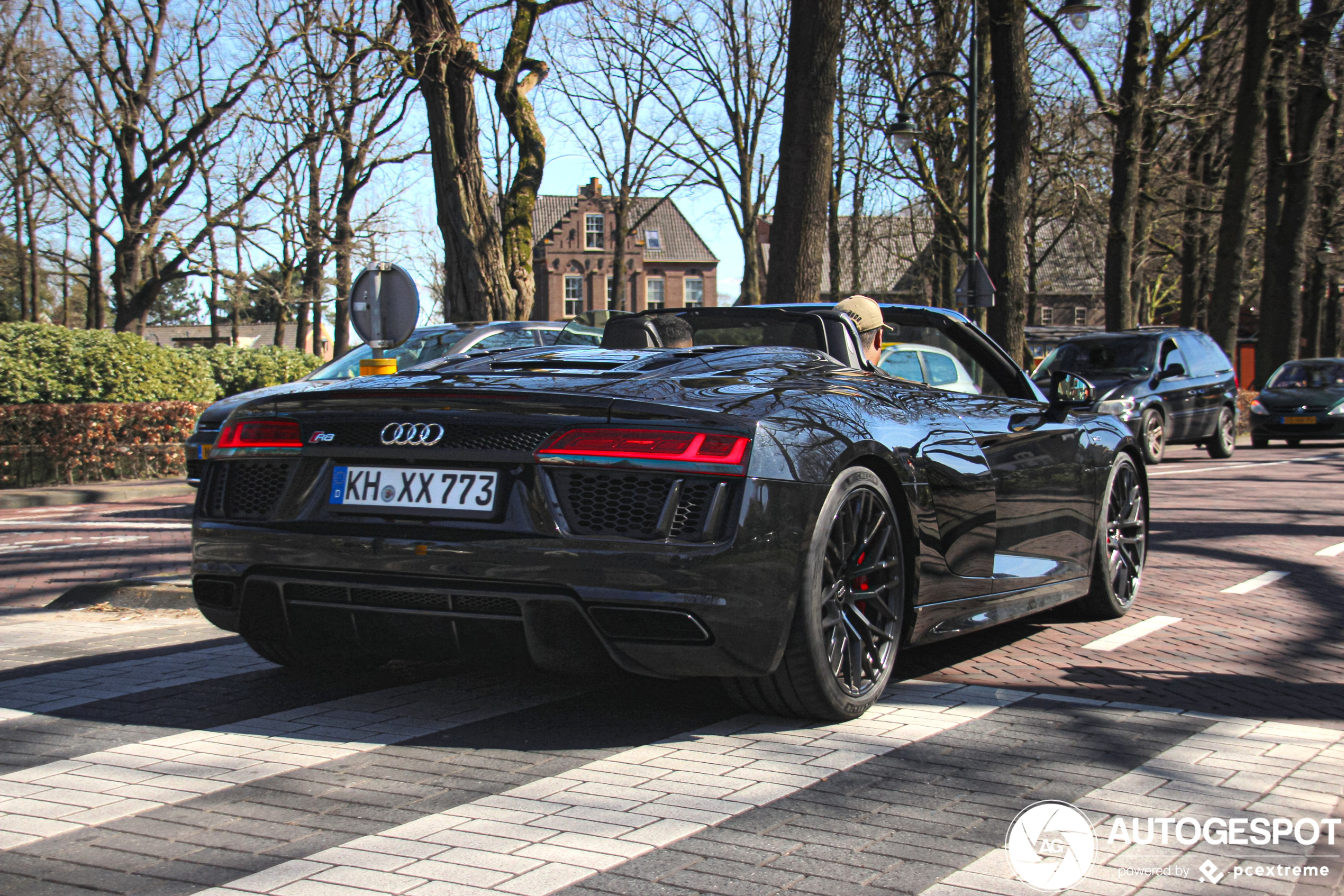 Audi R8 V10 Spyder 2016