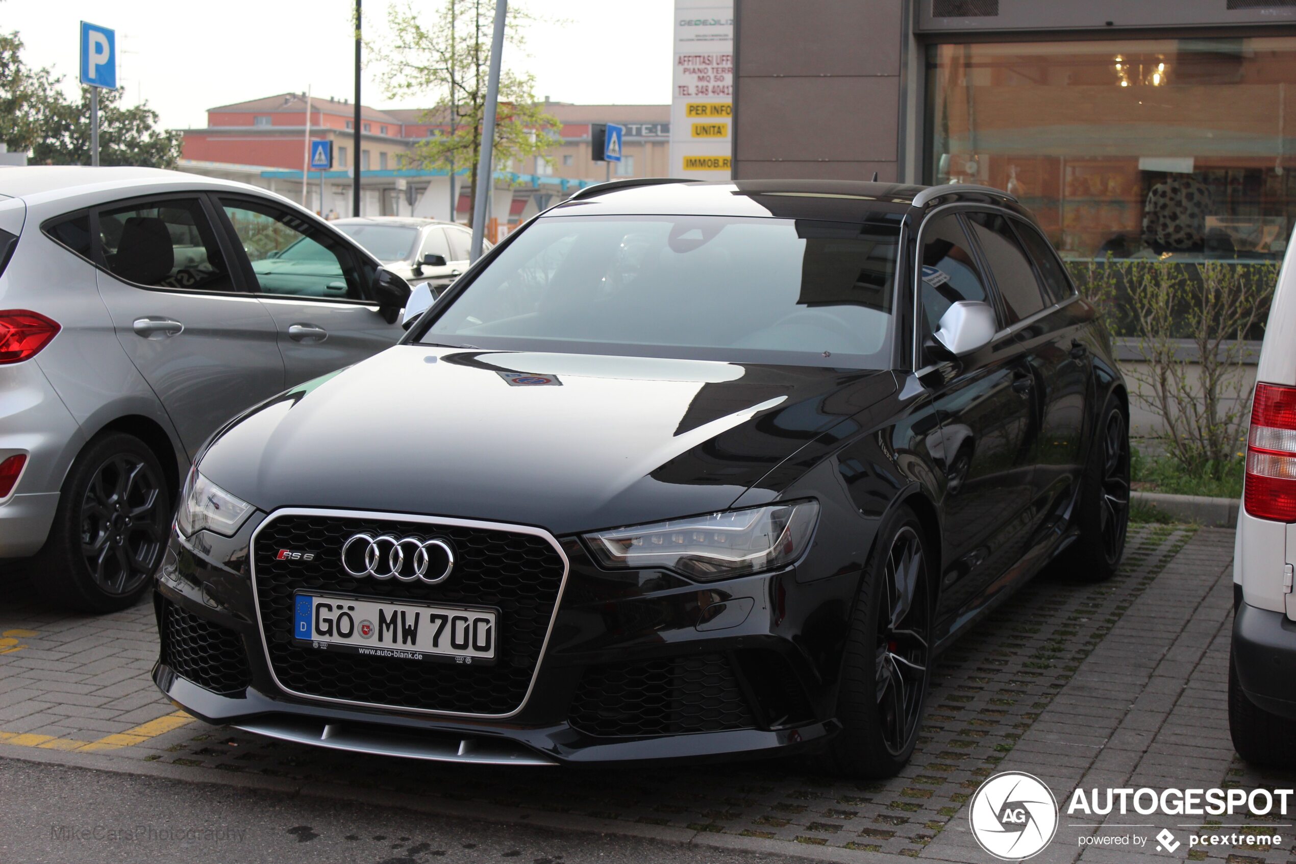 Audi RS6 Avant C7