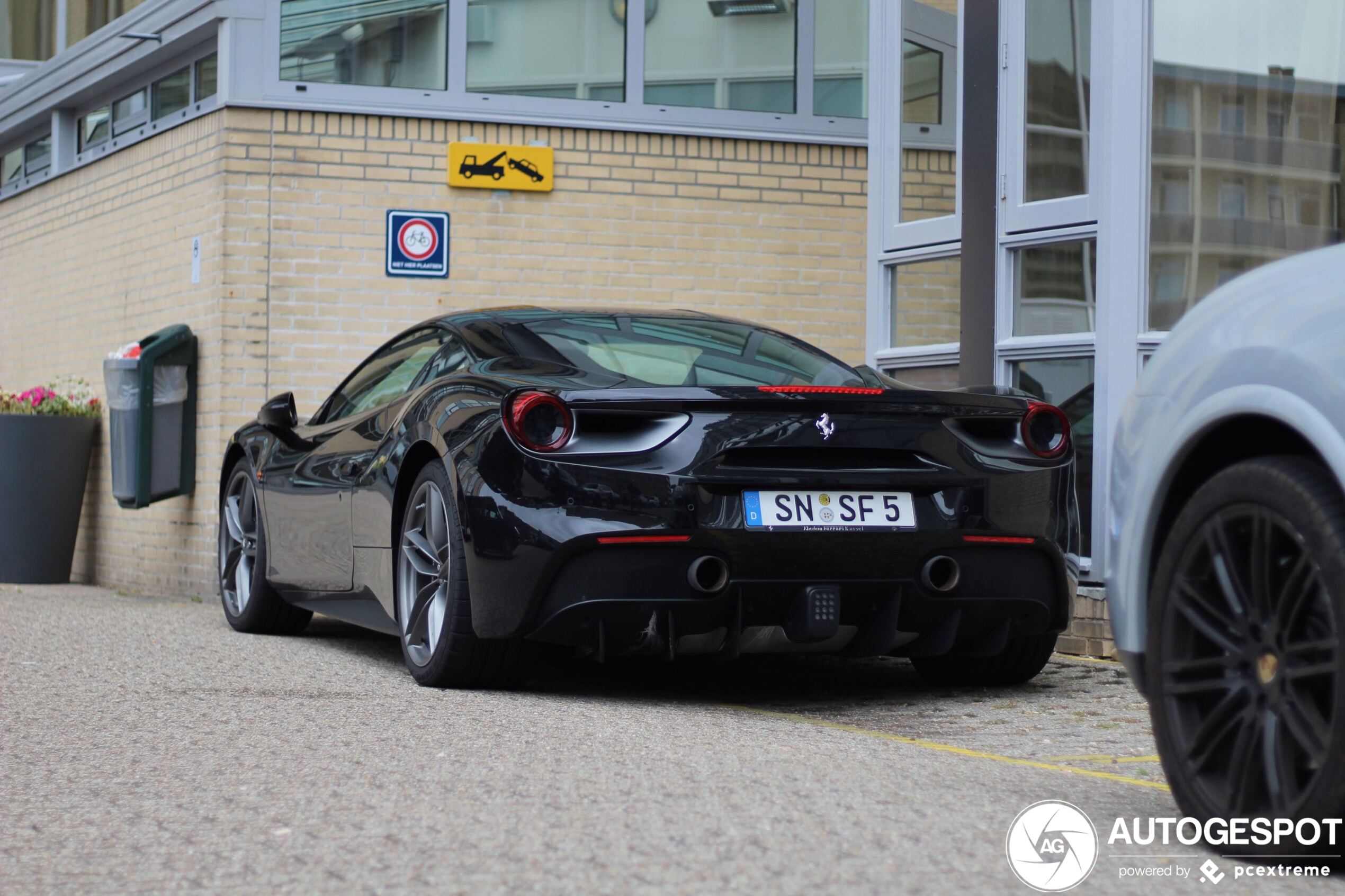 Ferrari 488 GTB