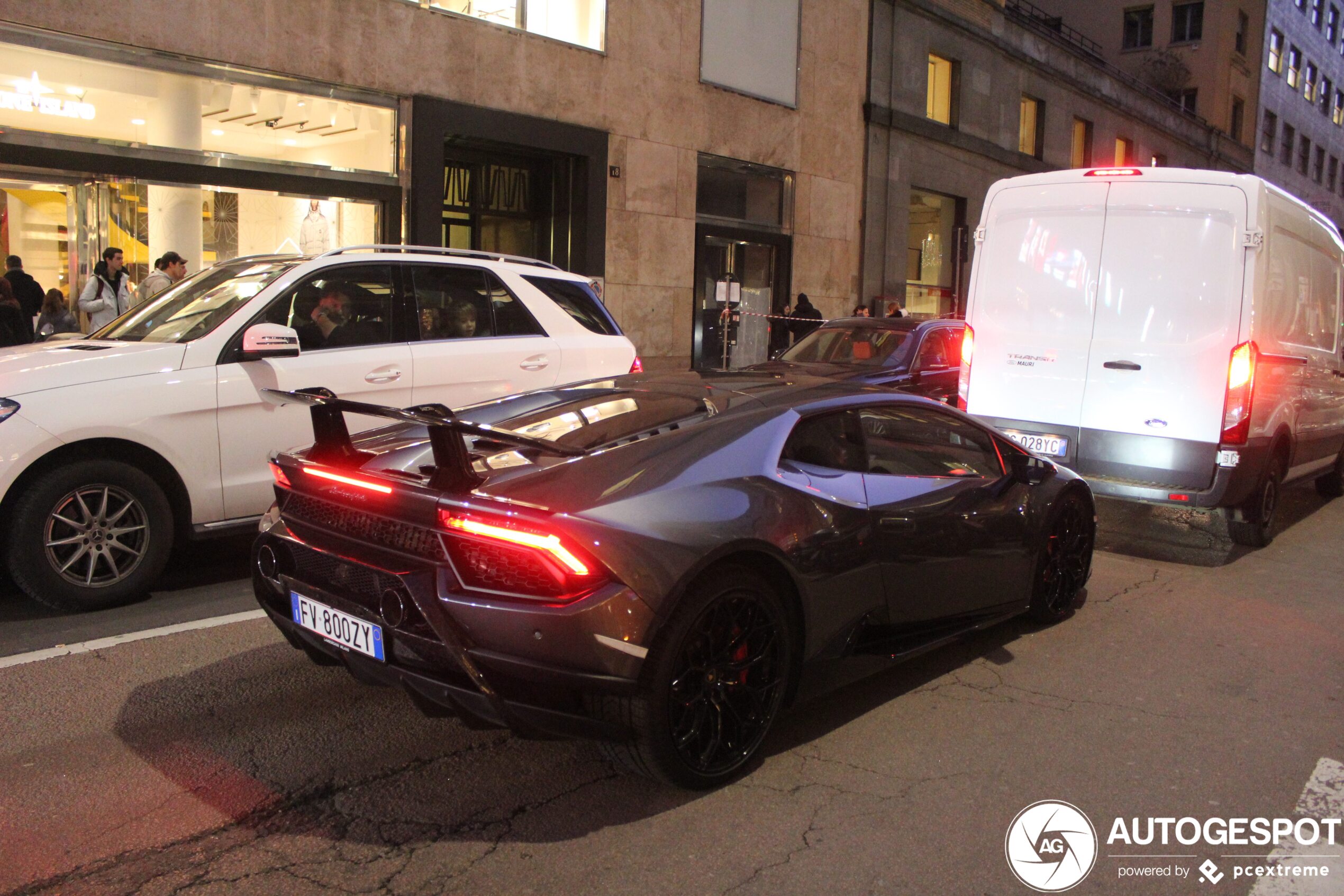 Lamborghini Huracán LP640-4 Performante