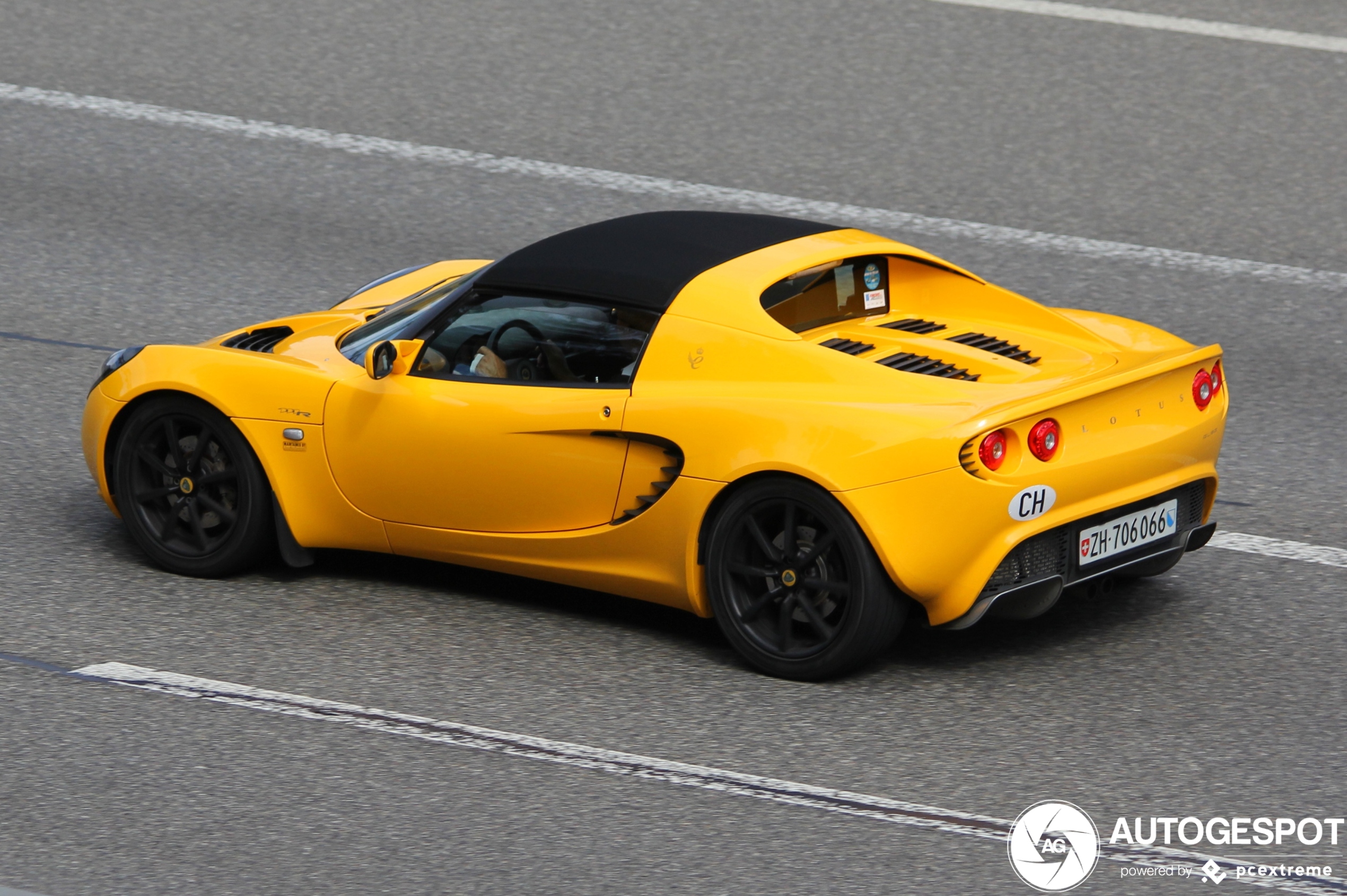 Lotus Elise S2 111R