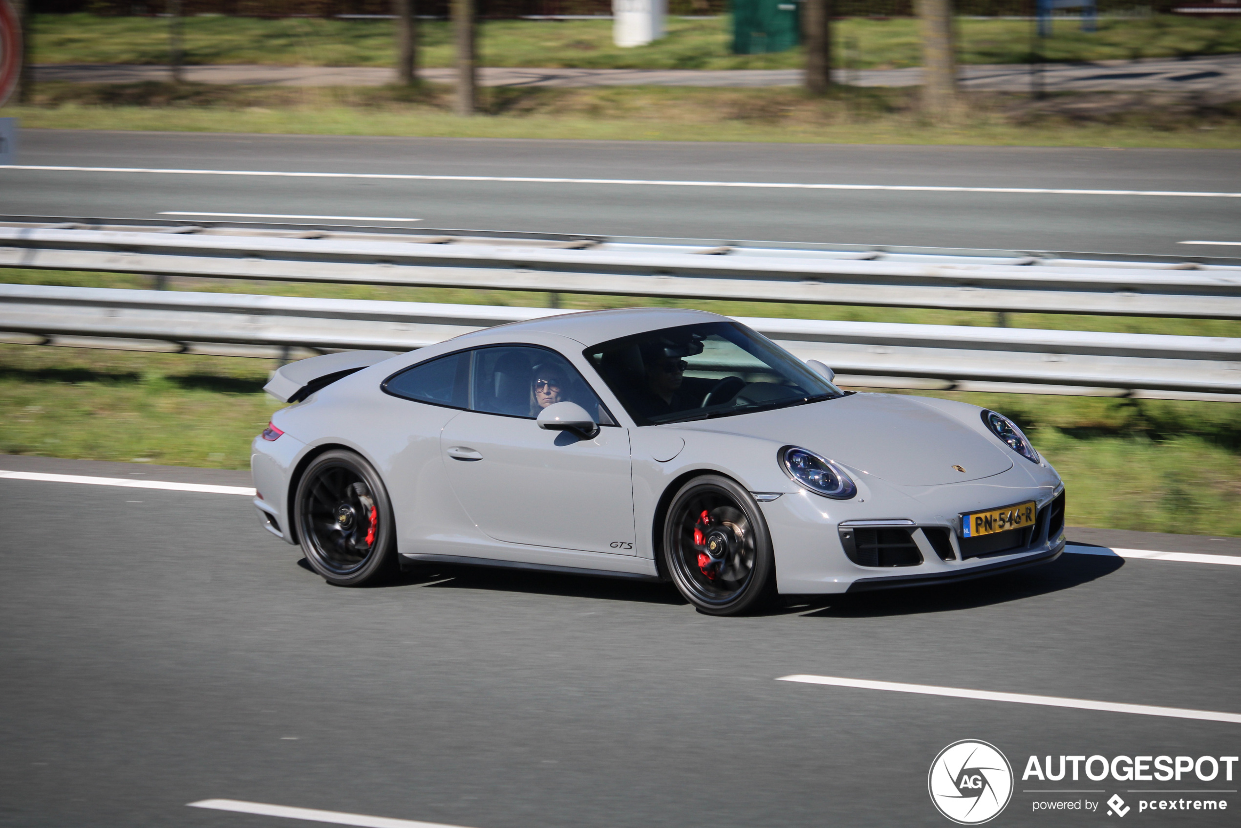 Porsche 991 Carrera GTS MkII