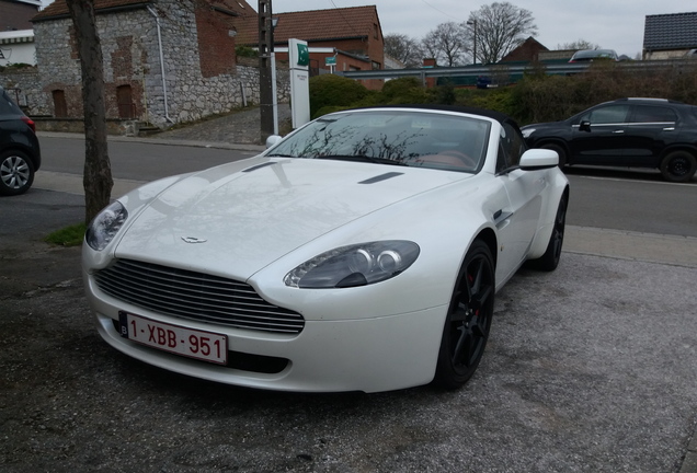 Aston Martin V8 Vantage Roadster