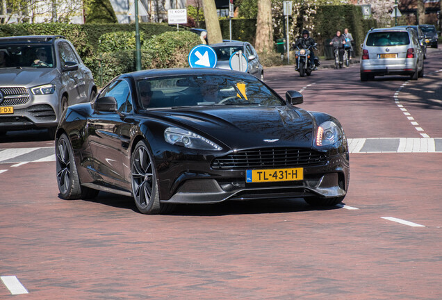 Aston Martin Vanquish 2013