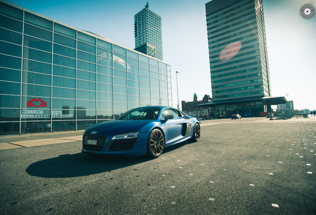 Audi R8 V10 Plus 2013