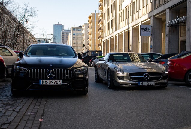 Mercedes-AMG GT 63 S X290