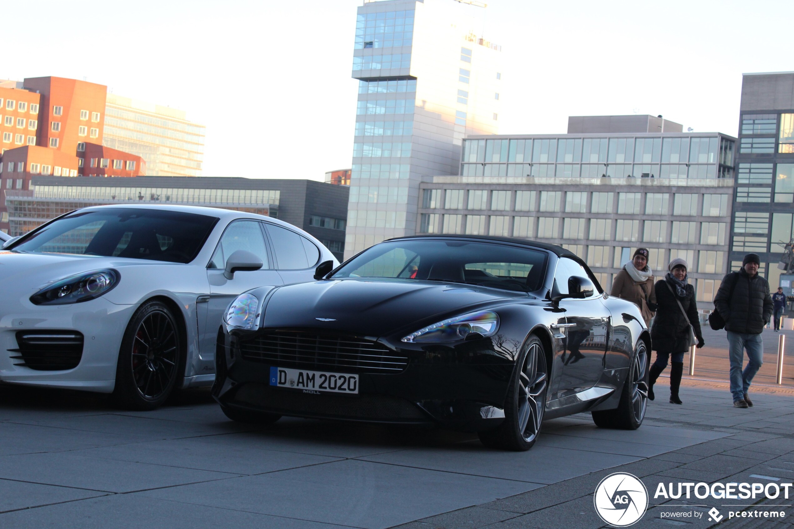 Aston Martin DB9 Volante 2013