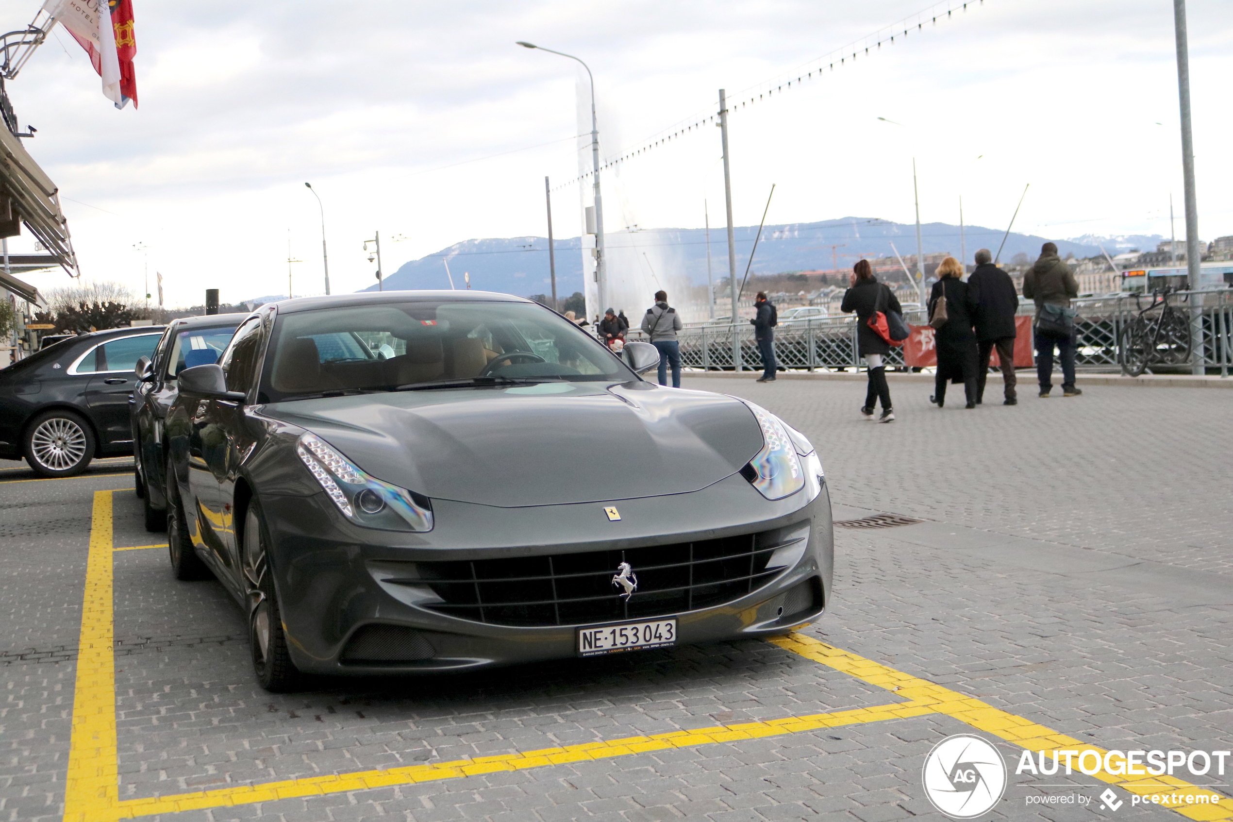 Ferrari FF