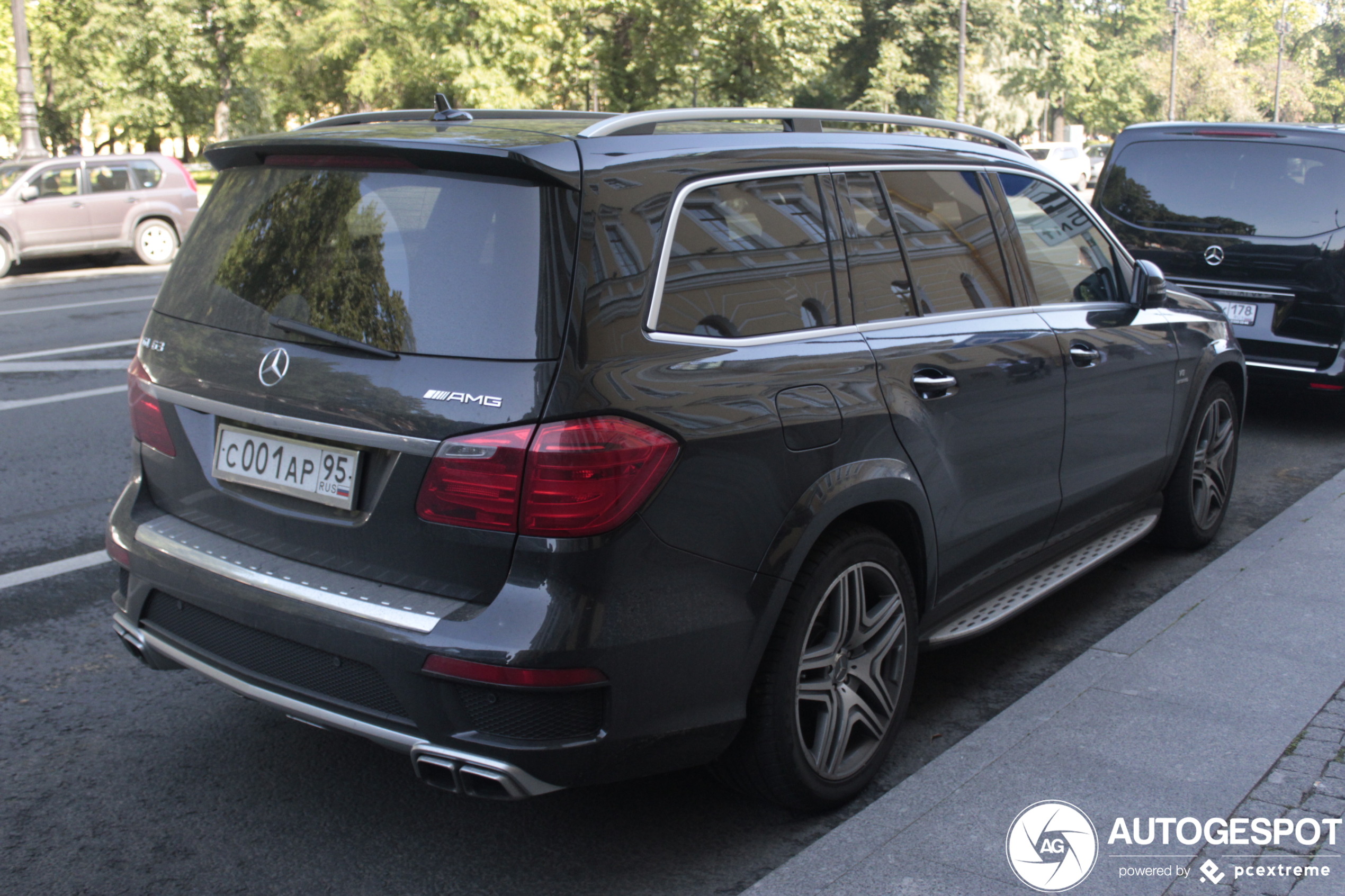 Mercedes-Benz GL 63 AMG X166