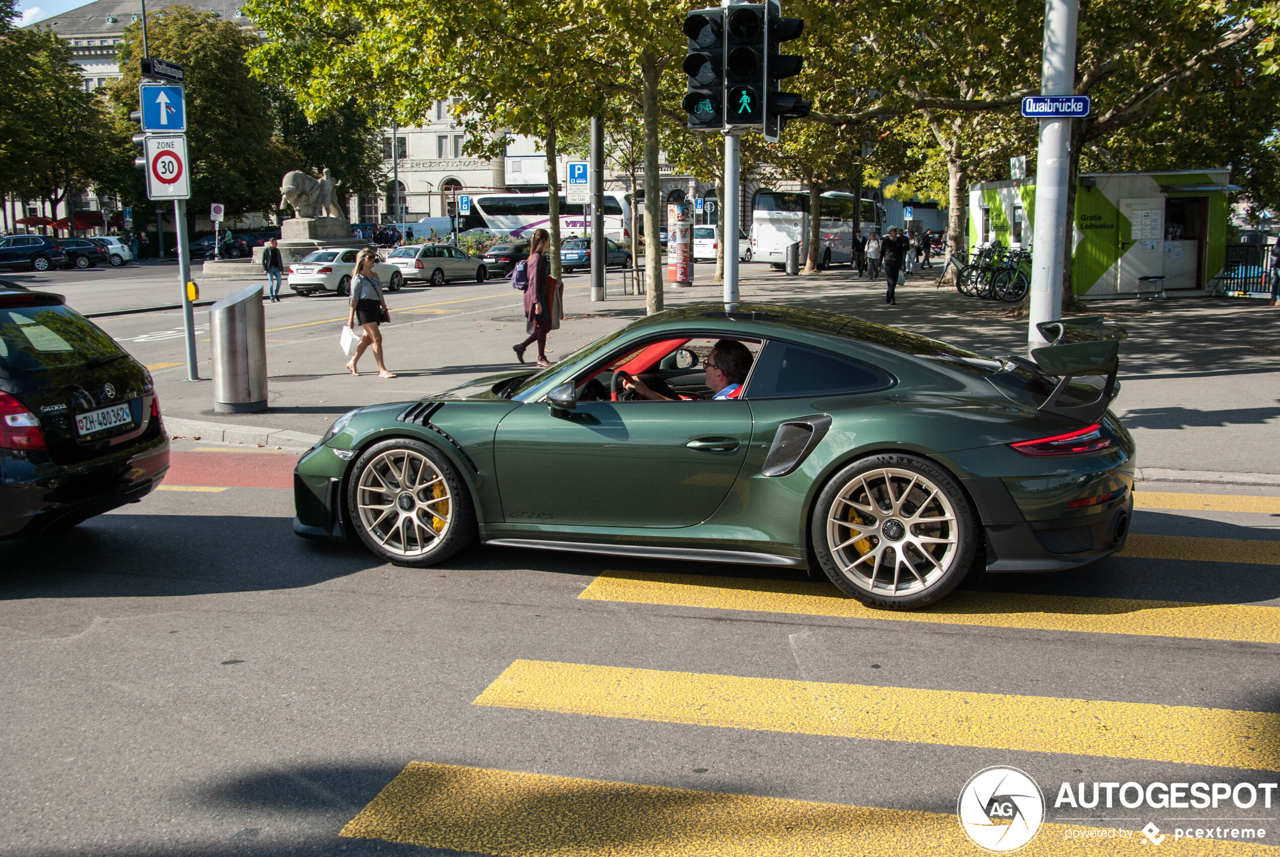 Porsche 991 GT2 RS Weissach Package