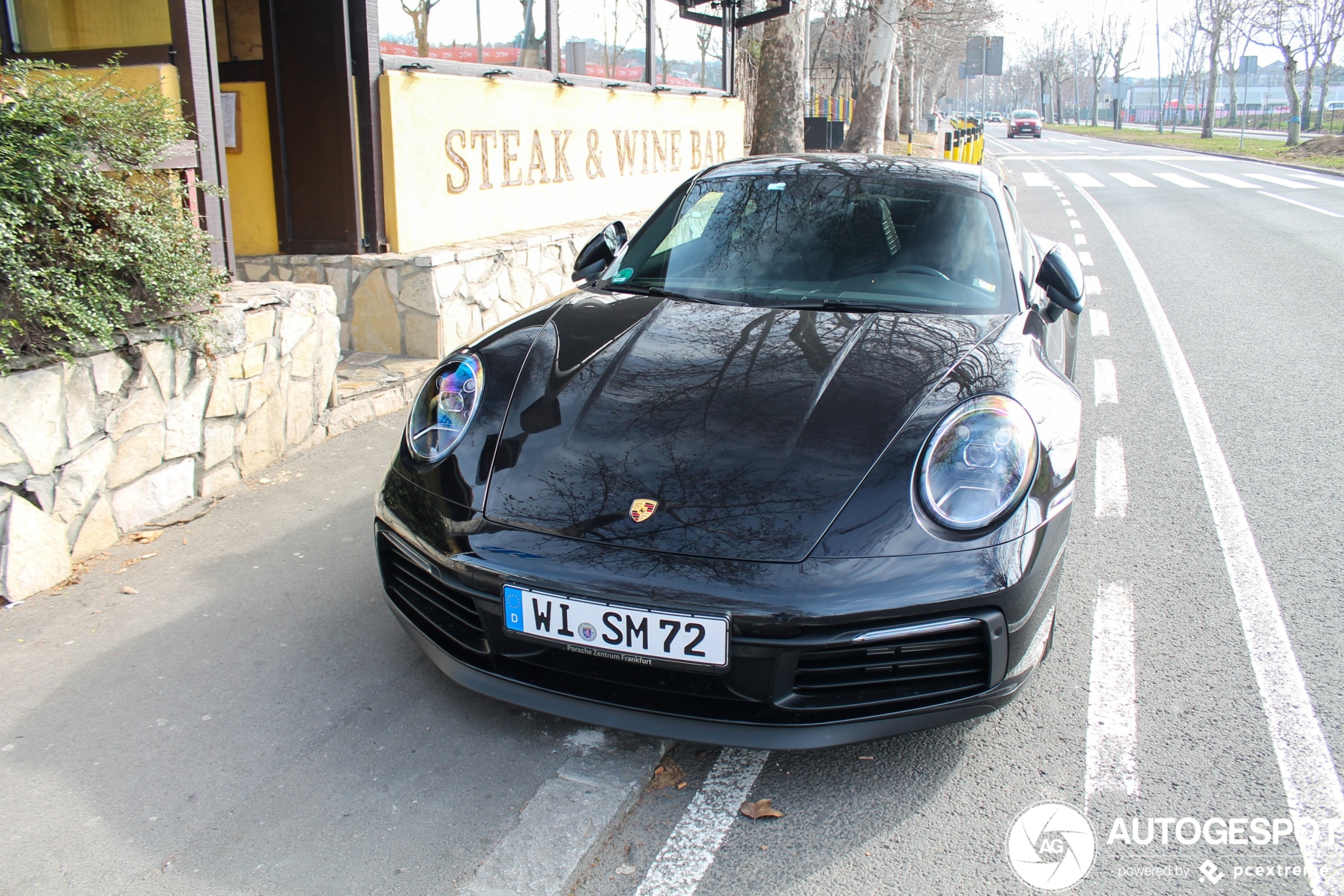 Porsche 992 Carrera 4S