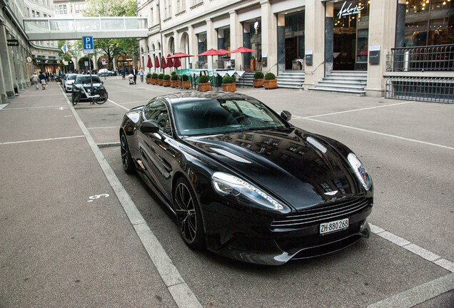 Aston Martin Vanquish 2013