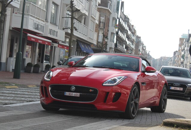 Jaguar F-TYPE S Convertible