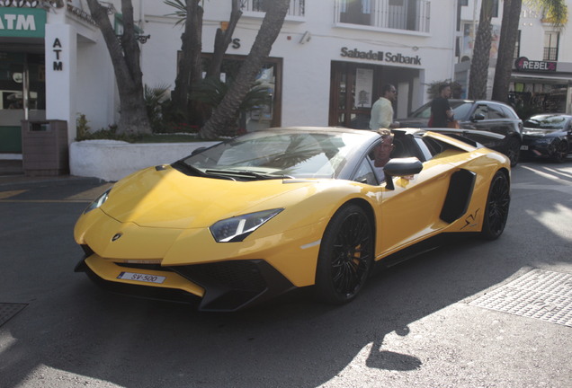 Lamborghini Aventador LP750-4 SuperVeloce Roadster