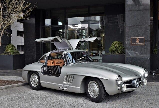 Mercedes-Benz 300SL Gullwing