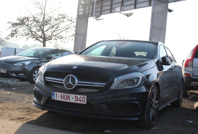 Mercedes-Benz A 45 AMG