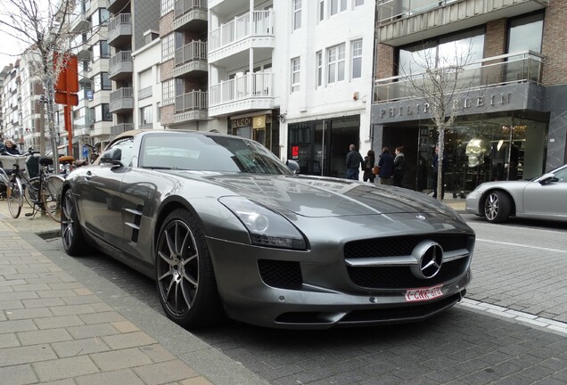 Mercedes-Benz SLS AMG Roadster