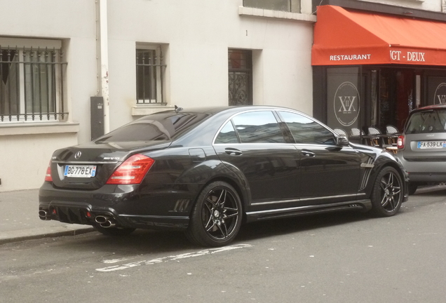 Mercedes-Benz Wald S 65 AMG V221 2010