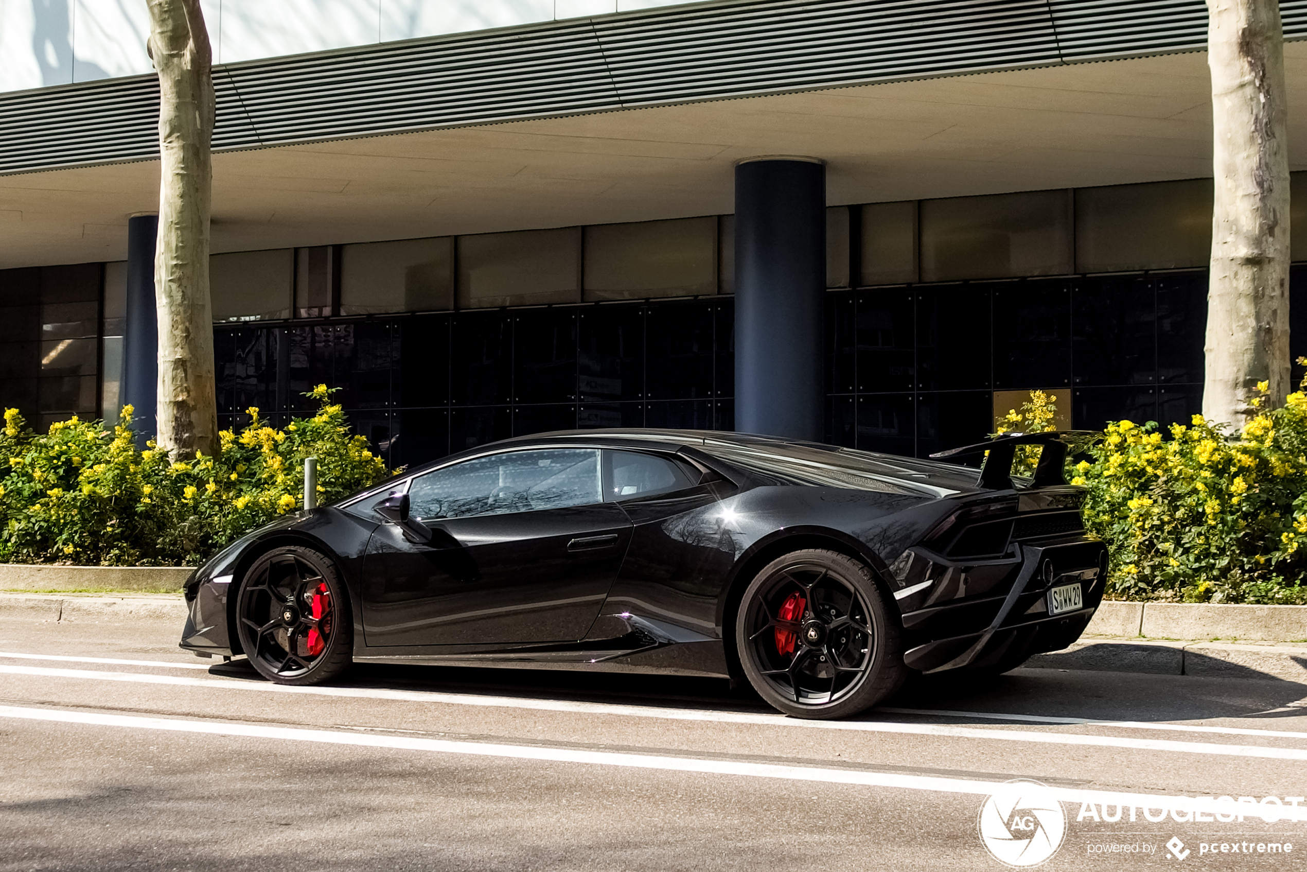 Lamborghini Huracán LP640-4 Performante