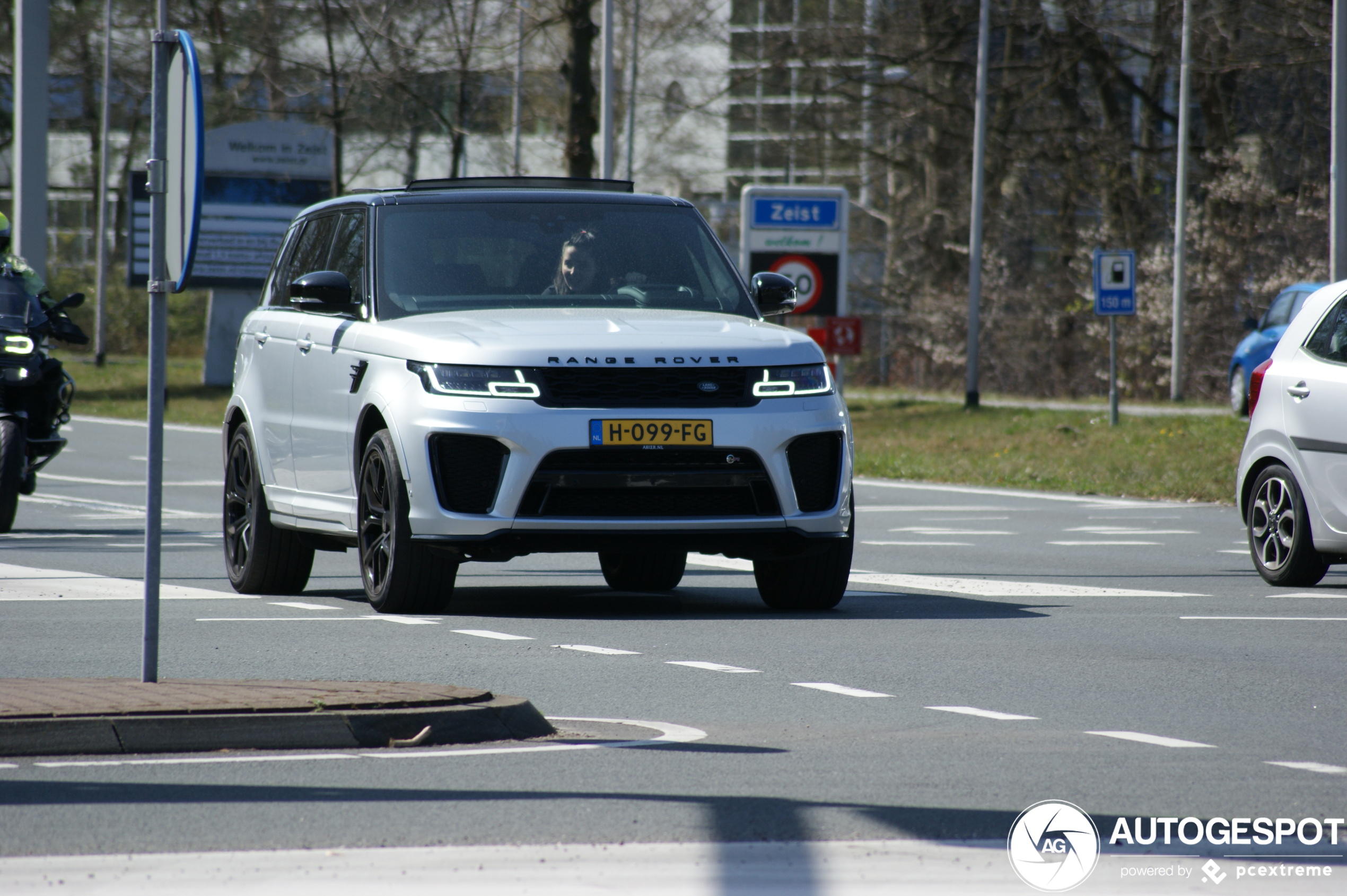 Land Rover Range Rover Sport SVR 2018