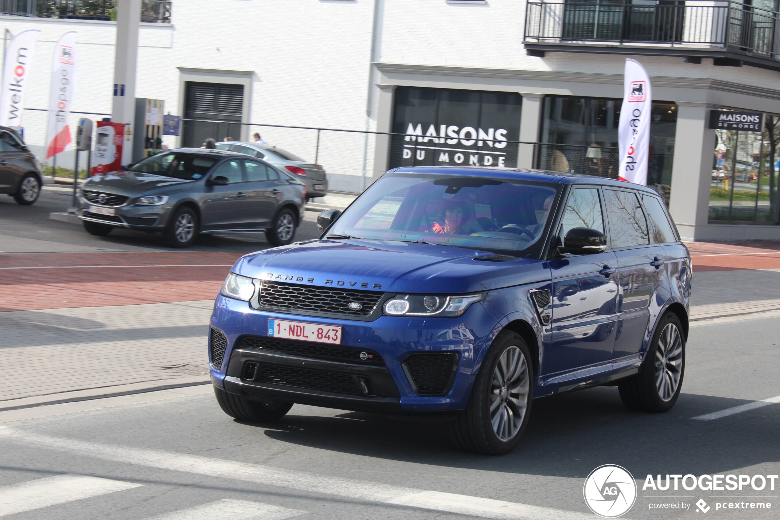 Land Rover Range Rover Sport SVR