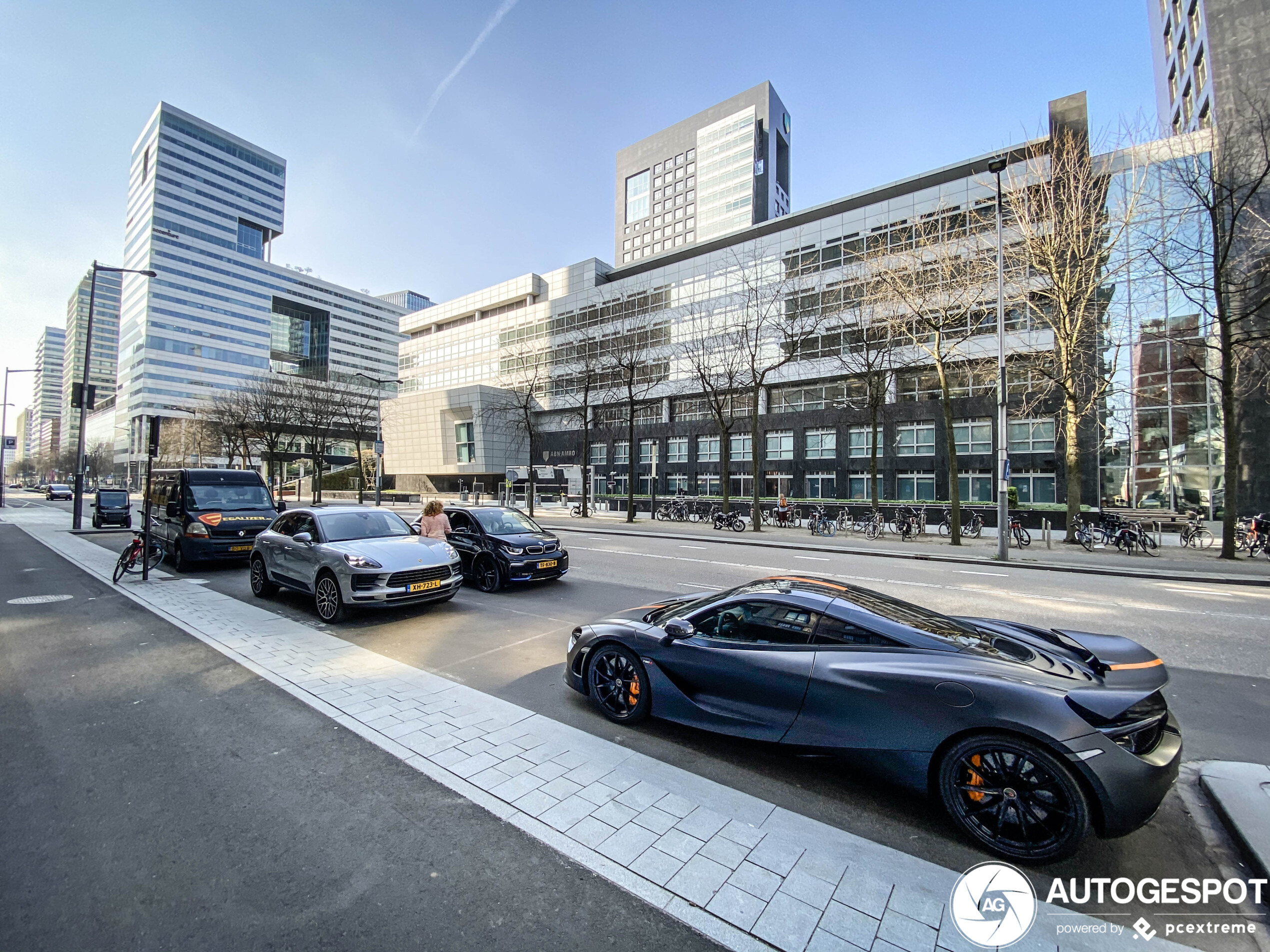 McLaren 720S van nieuw jasje voorzien