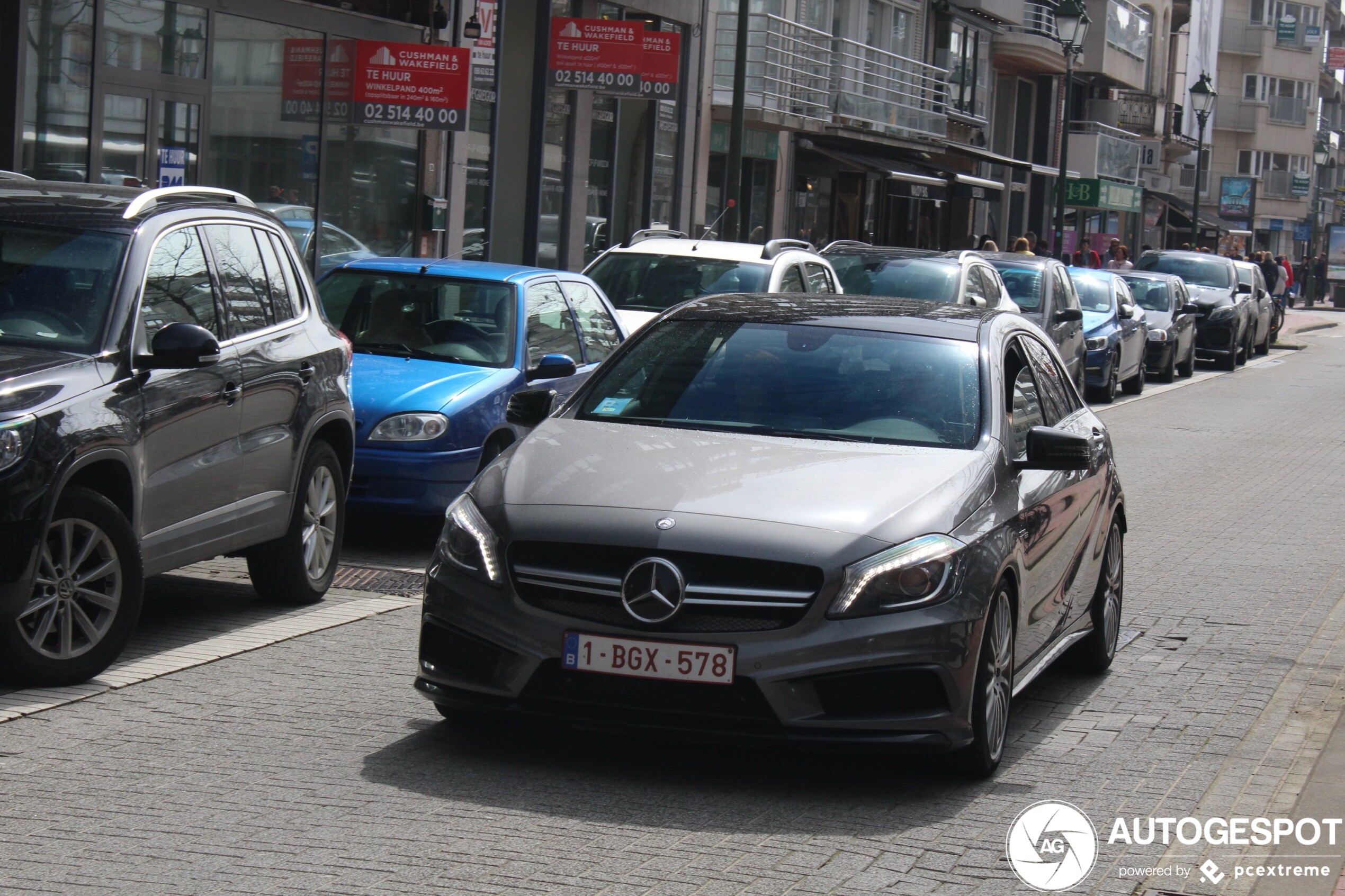 Mercedes-Benz A 45 AMG