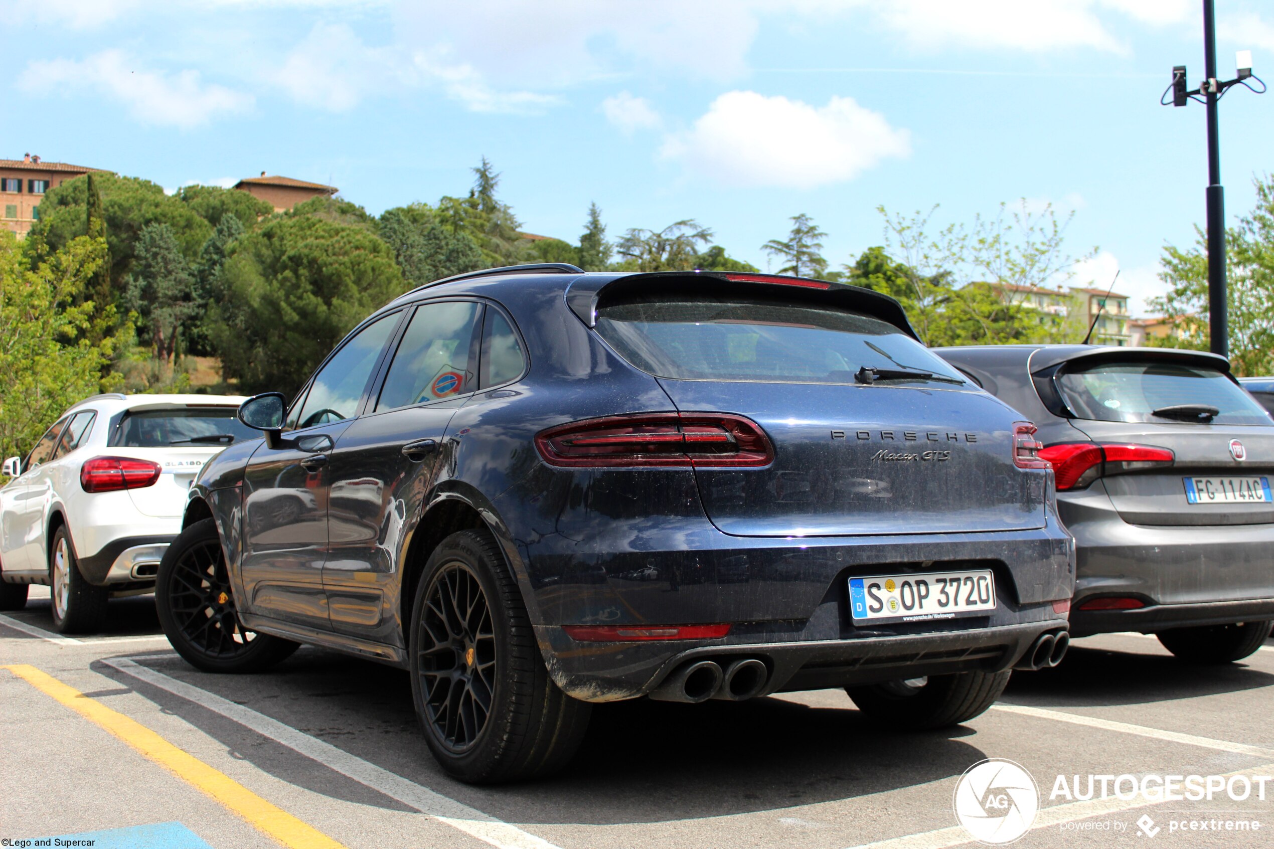 Porsche 95B Macan GTS