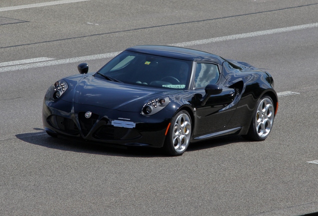 Alfa Romeo 4C Coupé